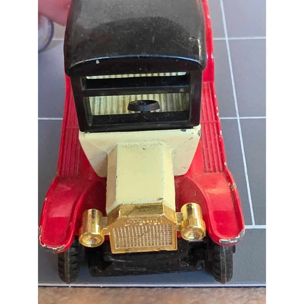 Tomica Type-T Ford Happy Home Bread Mills Baking Co No F11 1/60 Made in Japan